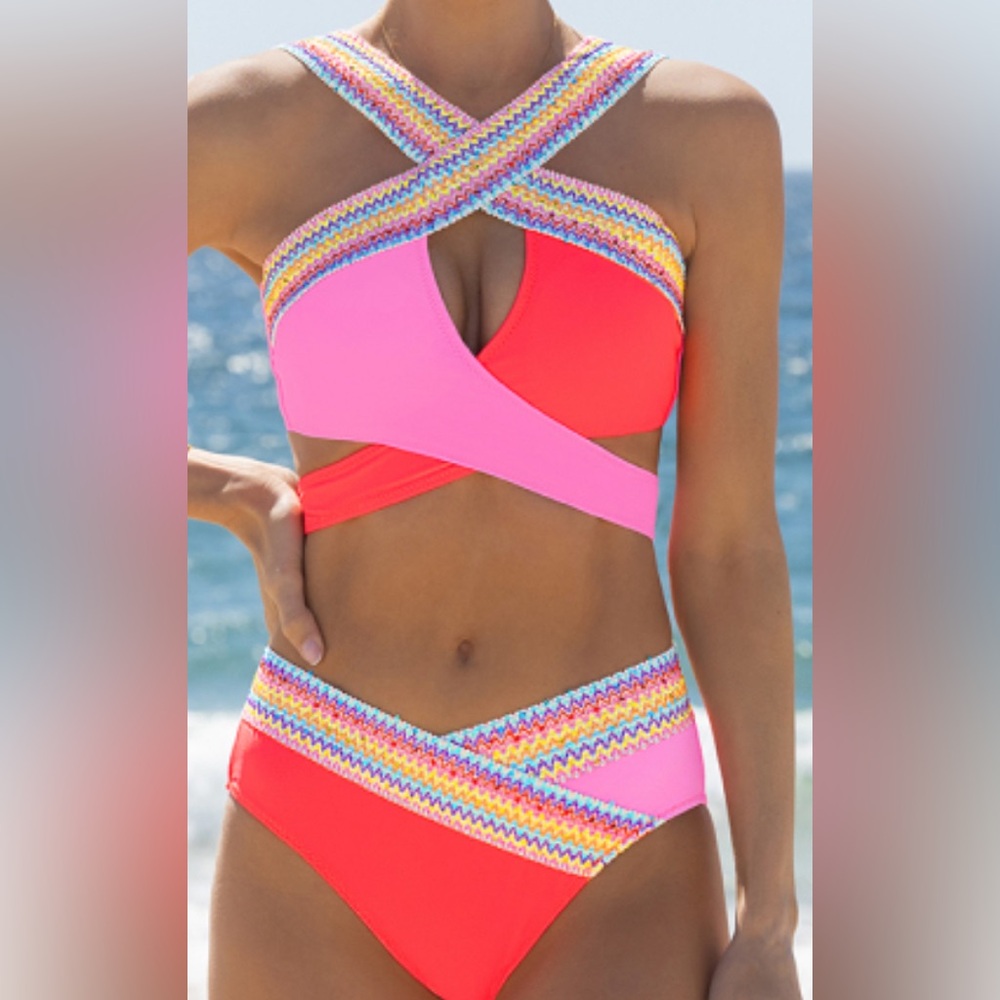 Color Block Cutout Ribbon Bikini Set - Picture 6 of 7